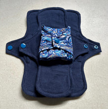 Load image into Gallery viewer, Ready to ship cloth pads 10” moderate organic flannel top menstrual pad organic fleece absorbent core reusable cloth pads priced per pad
