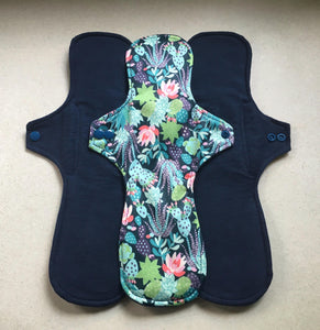 Ready to ship 14” heavy overnight organic flannel top menstrual pad organic fleece absorbent core reusable cloth pads priced per pad