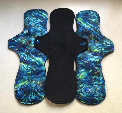 Ready to ship cloth menstrual pad organic fleece absorbent core washable and reusable sanitary napkin cloth pads priced per pad