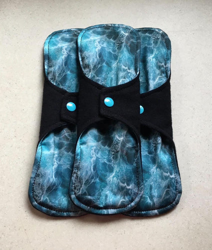 Ready to ship cloth menstrual pad organic fleece absorbent core washable and reusable sanitary napkin cloth pads priced per pad