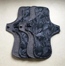 Load image into Gallery viewer, Ready to ship cloth pads organic flannel top menstrual pad organic fleece absorbent core reusable sanitary cloth pads priced per pad