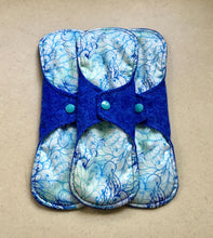 Load image into Gallery viewer, Ready to ship 16” heavy overnight cloth menstrual pad organic fleece core washable and reusable sanitary napkin cloth pads priced per pad