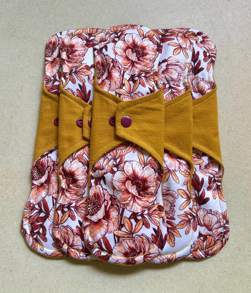 Ready to ship 11” heavy overnight cloth pad organic flannel top menstrual pad organic fleece absorbent core priced per pad