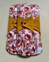 Load image into Gallery viewer, organic flannel top menstrual pads organic fleece absorbent core reusable cloth pads liners moderate heavy flow priced per pad