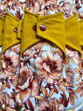 Load image into Gallery viewer, organic flannel top menstrual pads organic fleece absorbent core reusable cloth pads liners moderate heavy flow priced per pad