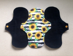 Black/Sunflowers Flannel Top