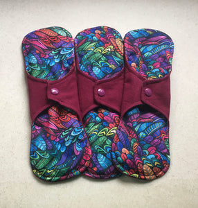 5 Pad Set Organic Burgundy/Rainbow Feathers