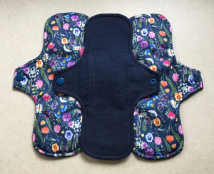 Navy/Flowers Organic Top