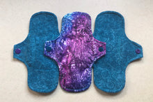 Load image into Gallery viewer, Ready to ship cloth menstrual pad organic fleece absorbent core washable and reusable sanitary napkin cloth pads priced per pad
