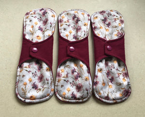 5 Pad Set Organic Burgundy/Flowers