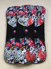 Load image into Gallery viewer, 5 Pad Set Black/Koi