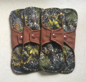 Brown/Flowers Organic Top