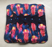 Load image into Gallery viewer, Navy/Jellyfish Organic Top