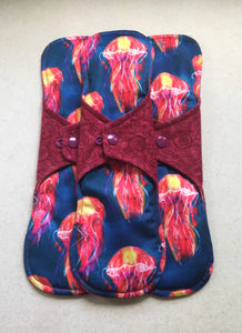 Red/Jellyfish Flannel Top