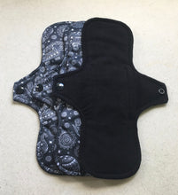 Load image into Gallery viewer, Black/Elephant Flannel Top