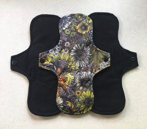 5 Pad Set Black/Flowers