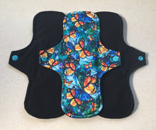 Load image into Gallery viewer, Black/Butterfly Flannel Top